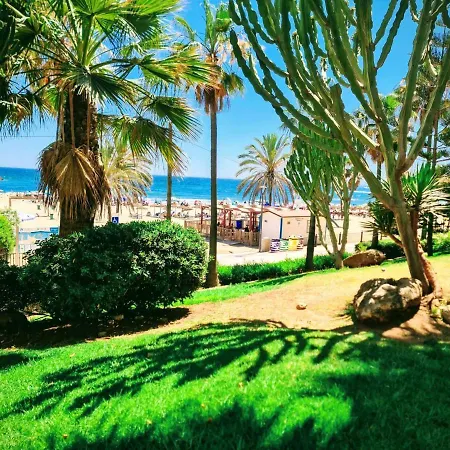 In Guest - Private With Beautiful Sea View Gasthuis *