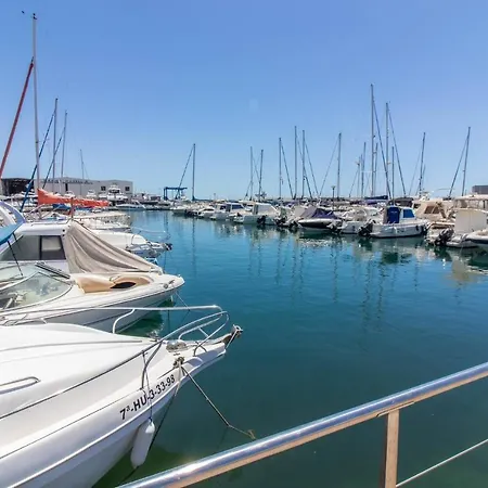 In Guest - Private With Beautiful Sea View