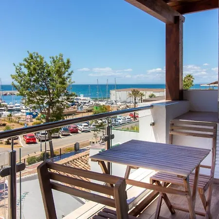 In Guest - Private With Beautiful Sea View * Marbella
